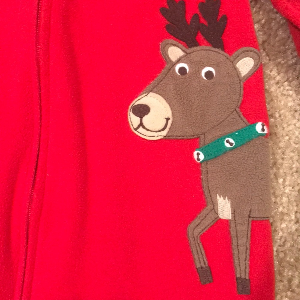 🎄 Carters fleeced footed Rudolph pajamas 🎄 - Picture 2 of 4